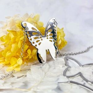 FLUTTER Butterfly Pendant Necklace